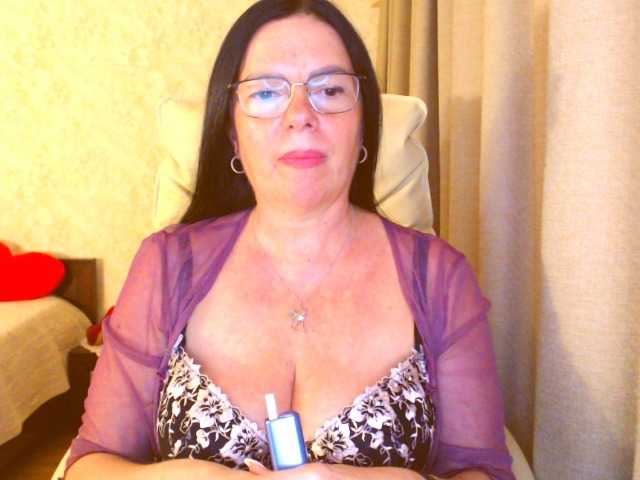 Monica-1203