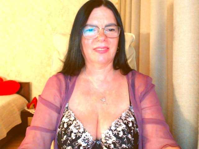 monica-1203 online