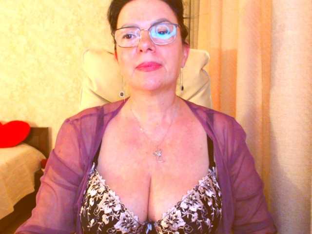 Monica-1203