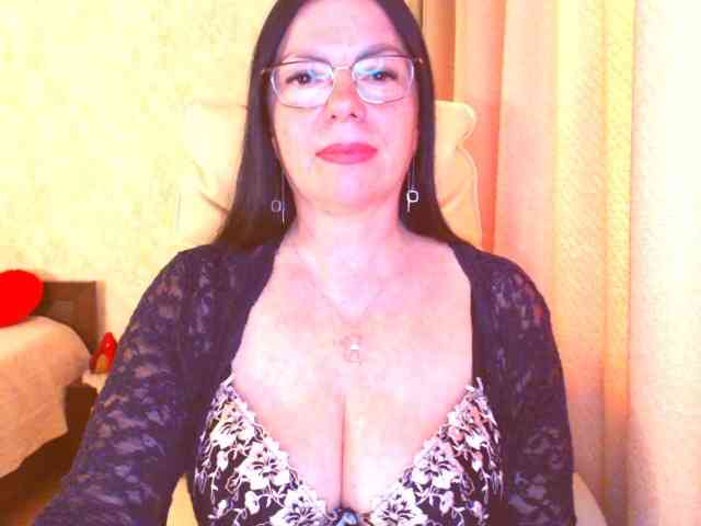 Monica-1203