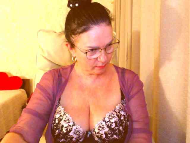 Monica-1203