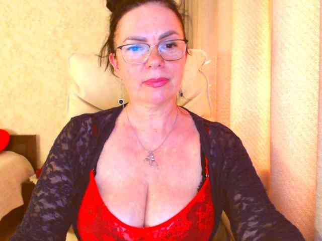 Monica-1203 webcam