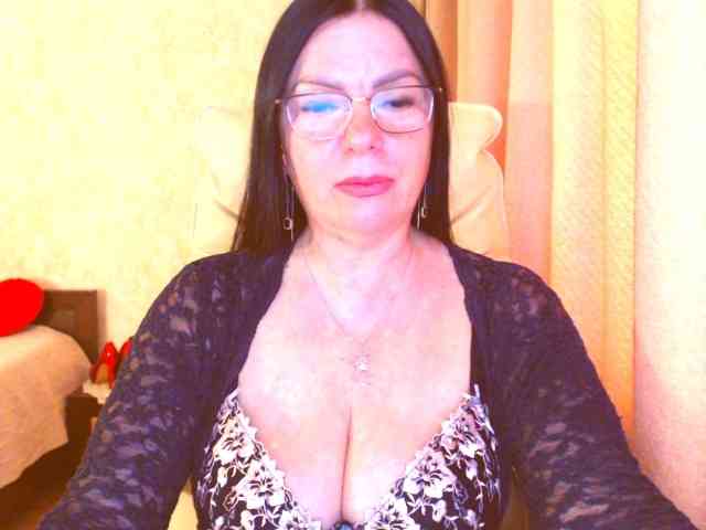 Monica-1203