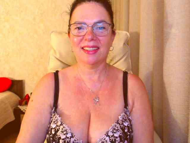Monica-1203