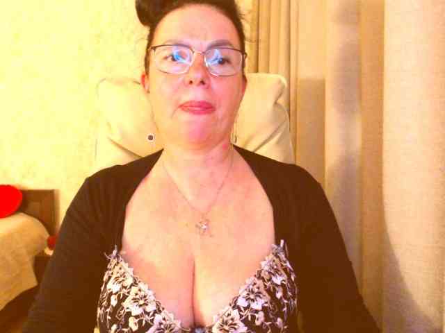 Monica-1203