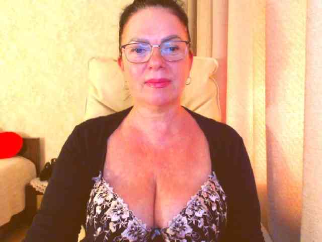 Monica-1203