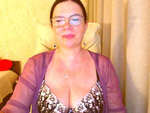 Monica-1203