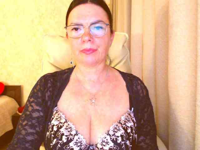 Monica-1203