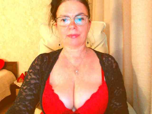 Monica-1203 webcam