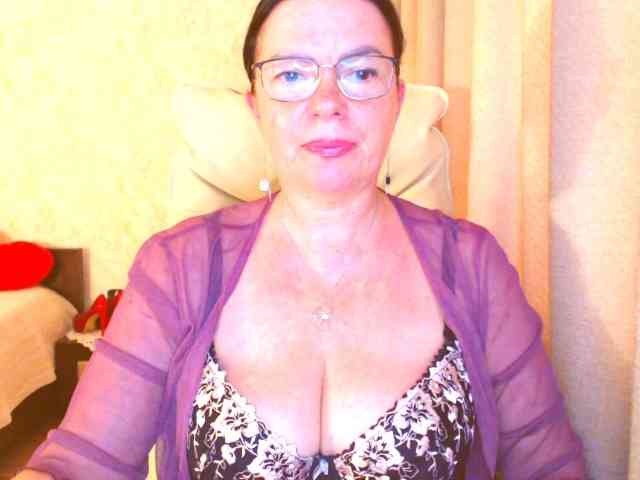 Monica-1203