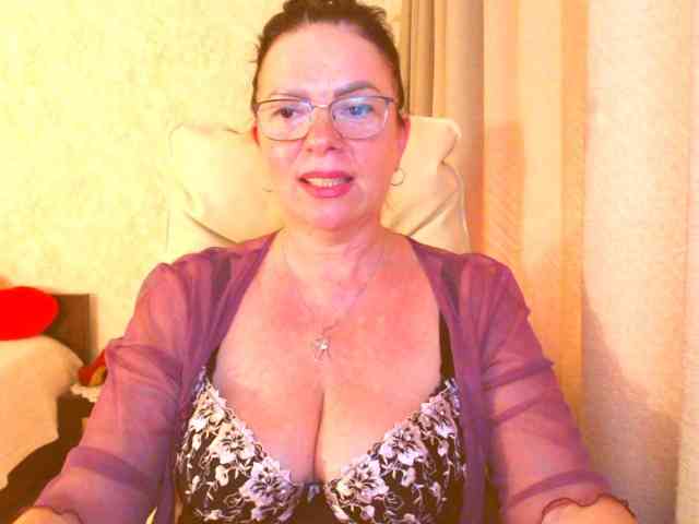 Monica-1203