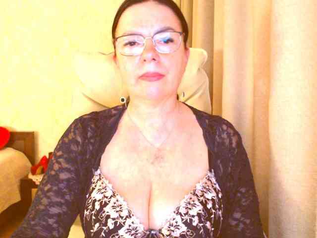 Monica-1203