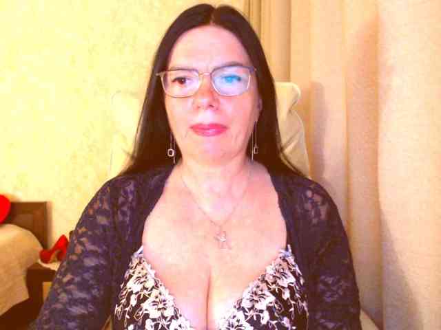 Monica-1203