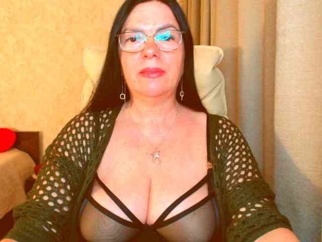Monica-1203