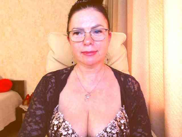 Monica-1203