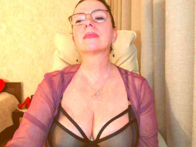 Monica-1203