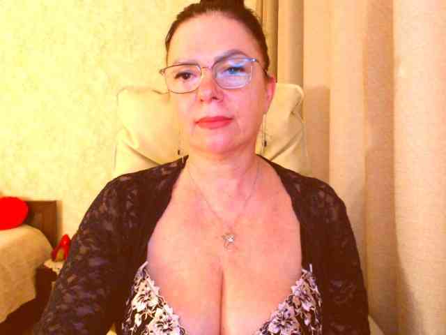 Monica-1203