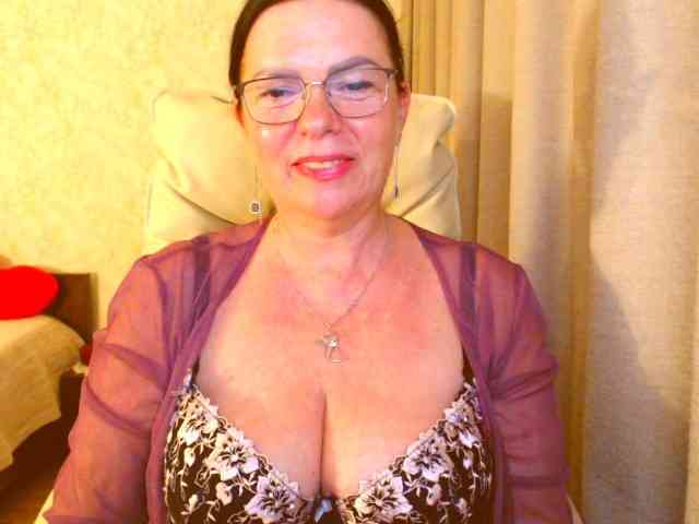 Monica-1203