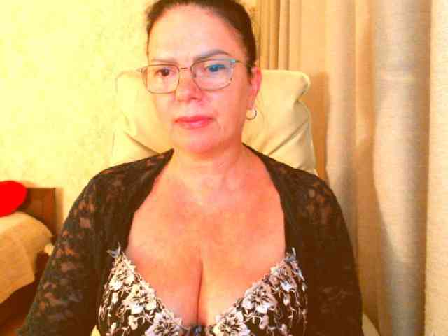 Monica-1203