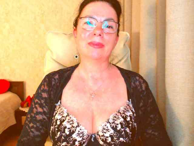 Monica-1203
