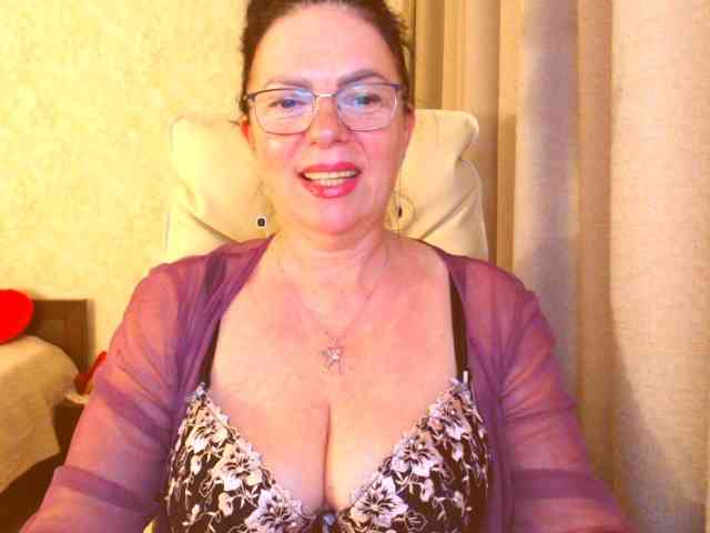 Monica-1203