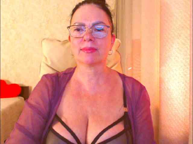 Monica-1203