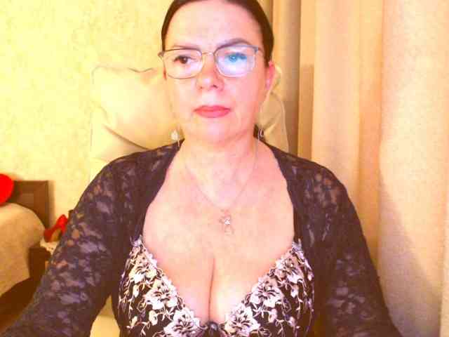 Monica-1203