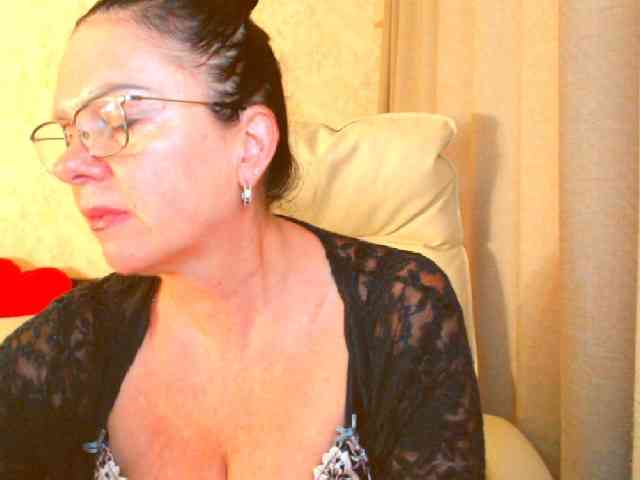 Monica-1203
