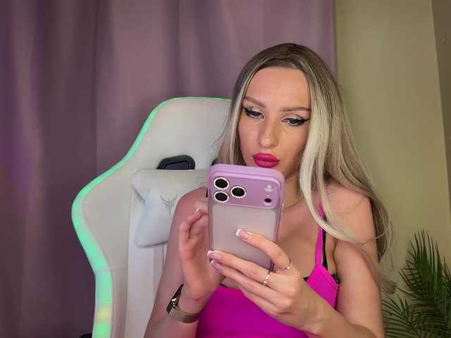GoldPussy69 live cam on BongaCams