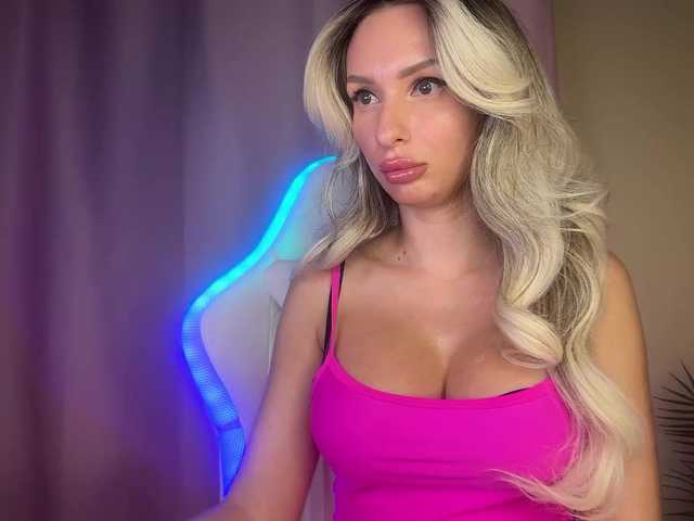 GoldPussy69 live cam on BongaCams