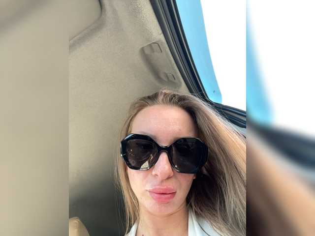 GoldPussy69 live webcam show