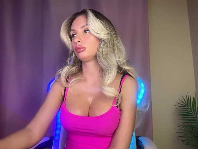 GoldPussy69 live cam on BongaCams
