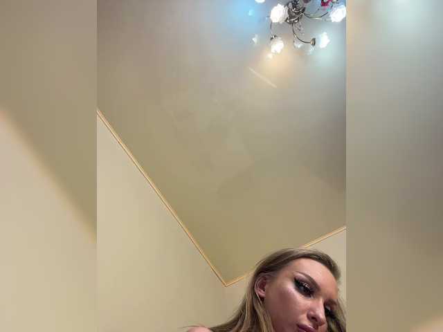GoldPussy69 live webcam show