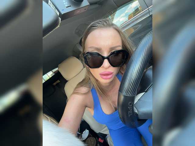 GoldPussy69 live cam on BongaCams