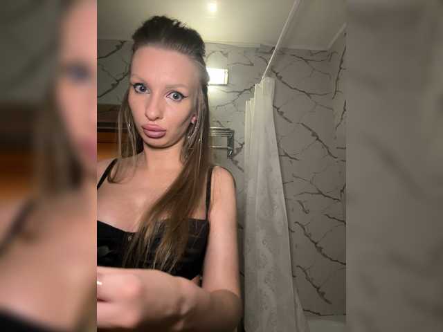 GoldPussy69 live cam on BongaCams