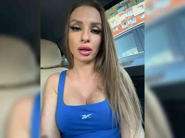 Модель: GoldPussy69