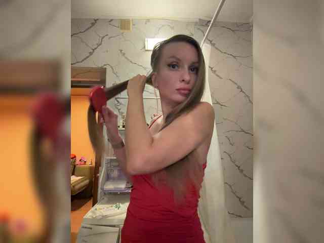 GoldPussy69 webcam