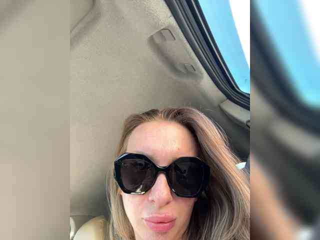 GoldPussy69 GoldPussy69