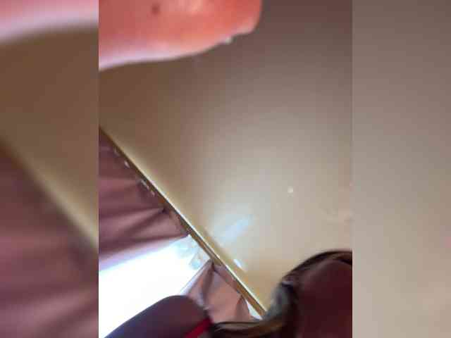 GoldPussy69 webcam