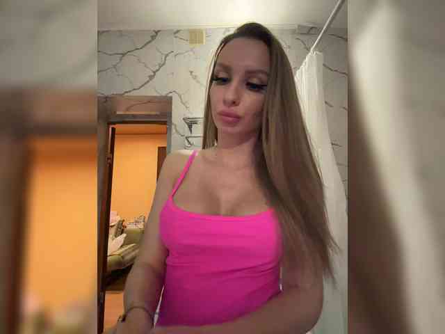 GoldPussy69 webcam