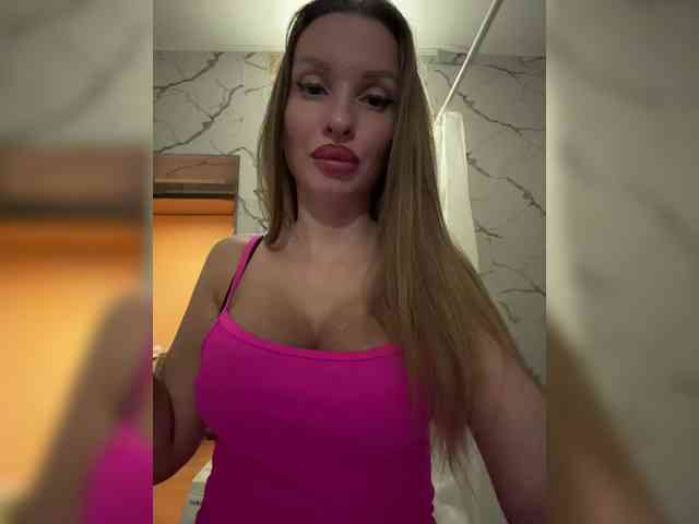 GoldPussy69 webcam