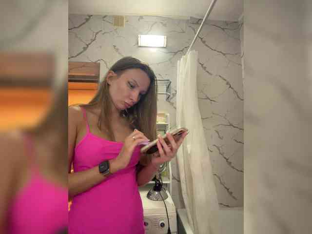 GoldPussy69 webcam