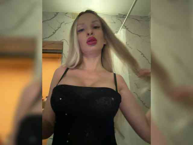 GoldPussy69 GoldPussy69