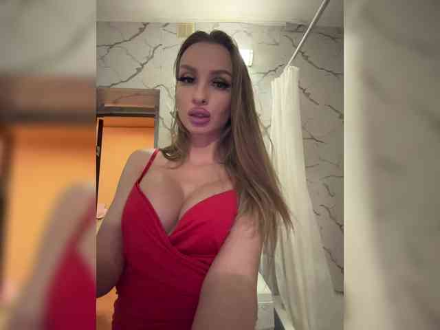 GoldPussy69 webcam