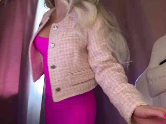 GoldPussy69 webcam