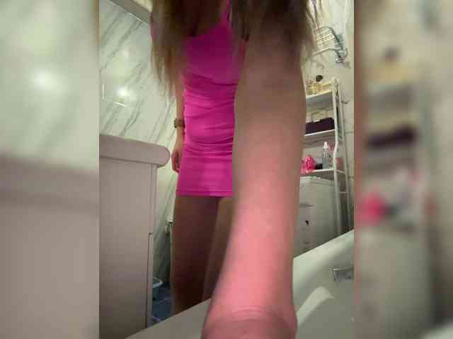GoldPussy69 webcam