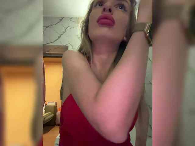 GoldPussy69 webcam