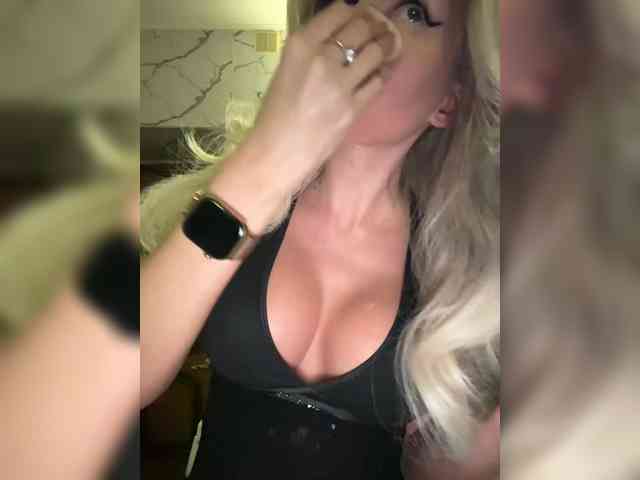 GoldPussy69