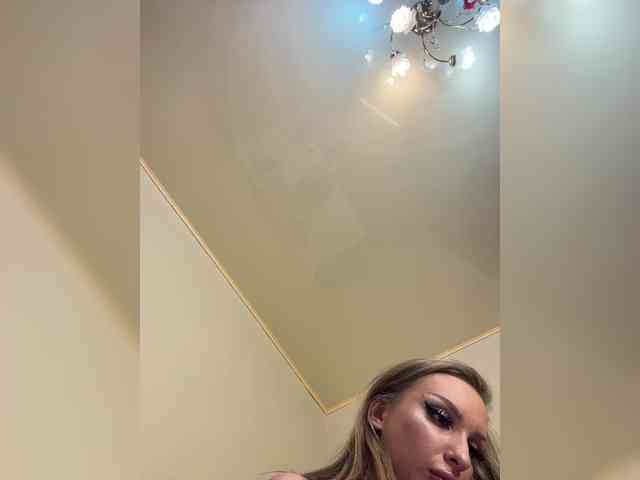 online cam GoldPussy69
