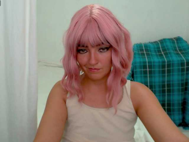 MagicPink live cam on BongaCams